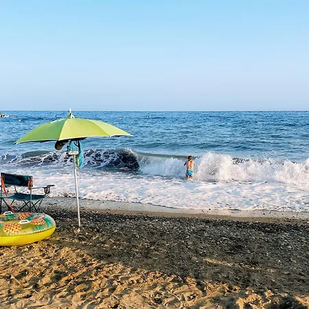 La Cala Trocadero * La Cala Del Moral